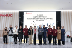 探秘“巨人”走进全球领先的机械人及从动化设