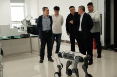 并就结合科研攻关、落地等事宜互换看法